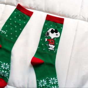 Peanuts Snoopy Christmas socks